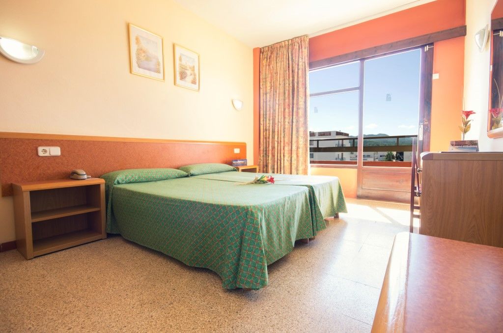 Azuline Hotel S'Anfora & Fleming (Adults Only) San Antonio  Exteriör bild
